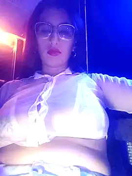 Snapshot of Esperanza__hot chatting on April 14, 2026, 5:46 am Esperanza hot online show from April 14, 2026, 5:46 am