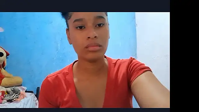 Snapshot of MadelynStamant chatting on February 18, 2026, 12:12 pm MadelynStamant online show from February 18, 2026, 12:12 pm