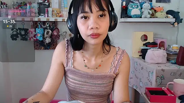 GloryKulikowski online show from March 20, 2026, 2:16 am