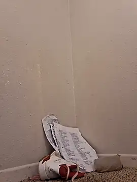 stressrliver88 online show from April 13, 2026, 1:22 am