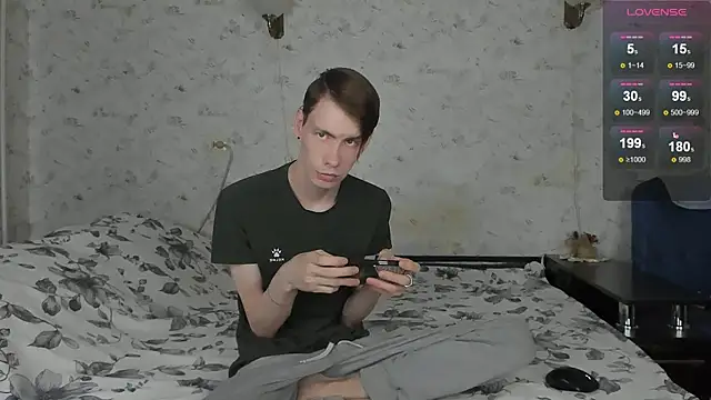 Erick Wilson online show from April 19, 2026, 9:08 am