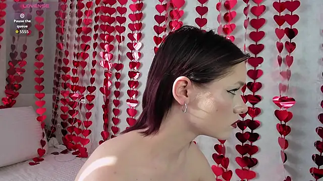 SirenBeatrice online show from February 15, 2026, 10:03 am