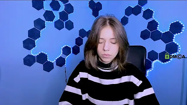 cleo cool online show from February 16, 2026, 12:56 pm