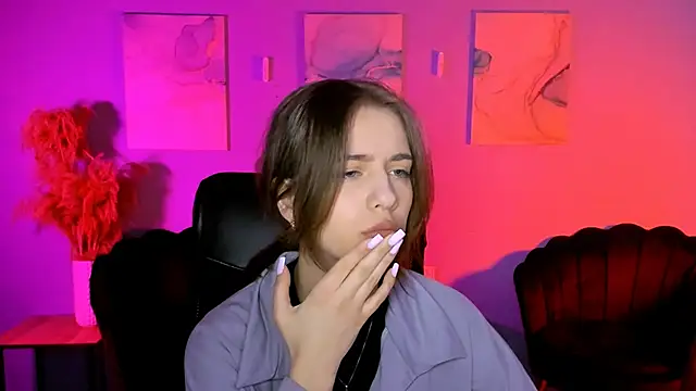 cleo cool online show from March 6, 2026, 9:50 am