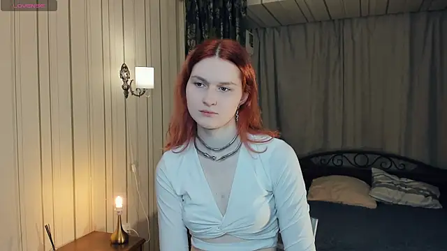 LinaMalech online show from March 6, 2026, 7:10 pm