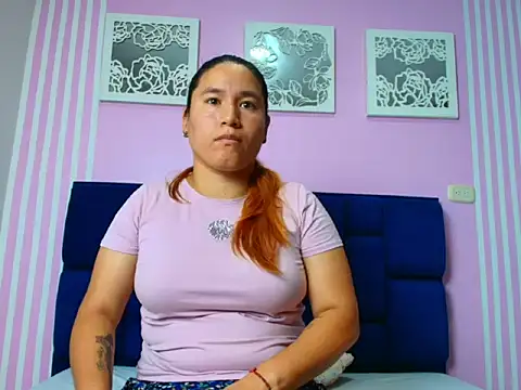 MAGGYE MAX online show from February 25, 2026, 1:21 pm