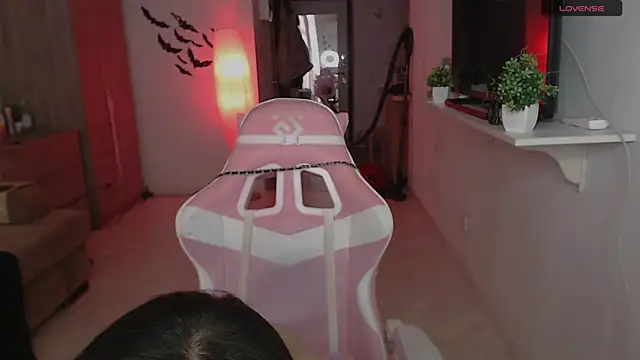 ShayL1sse online show from March 1, 2026, 12:18 pm