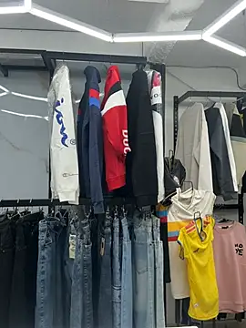 Miss Bella Flame online show from April 7, 2026, 4:51 pm