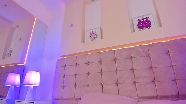 Snapshot of Megan_Morphy chatting on March 2, 2026, 2:13 pm Megan Morphy online show from March 2, 2026, 2:13 pm