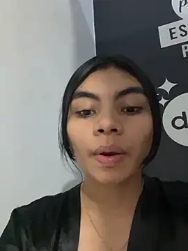 eimmy  skinny online show from May 15, 2026, 11:34 pm