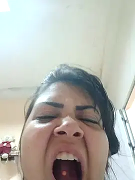 CubanaCulonaxxx online show from March 13, 2026, 5:58 am