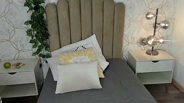 angelsky11 online show from April 12, 2026, 7:30 pm