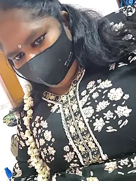 kavinisha online show from February 25, 2026, 5:44 pm