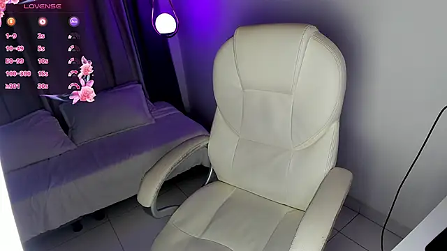 Irisbeel online show from February 17, 2026, 3:36 am