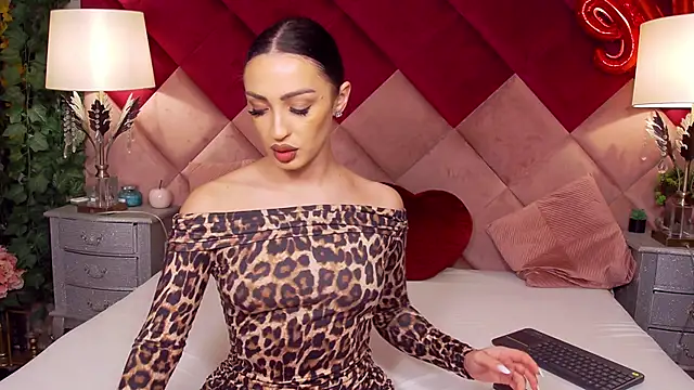 Snapshot of VictoriaLanes chatting on February 21, 2026, 5:19 am VictoriaLanes online show from February 21, 2026, 5:19 am