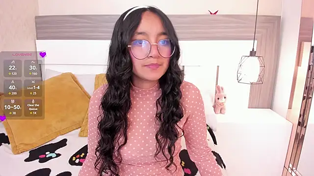 Emilyblussh online show from March 27, 2026, 8:08 pm
