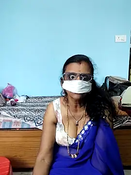 Kannadasexywifes online show from April 22, 2026, 6:16 am