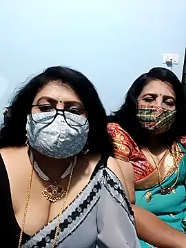 Kannadasexywifes online show from May 12, 2026, 2:25 pm