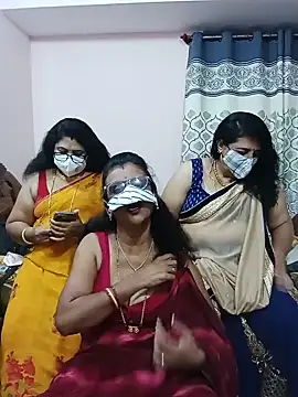 Snapshot of Kannadasexywifes chatting on July 12, 2026, 4:09 pm Kannadasexywifes online show from July 12, 2026, 4:09 pm