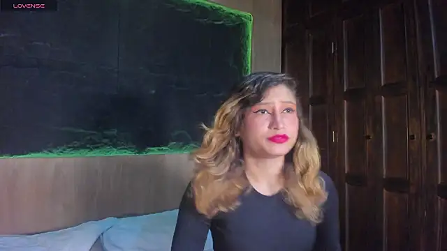 Annie lorin online show from February 21, 2026, 10:27 am