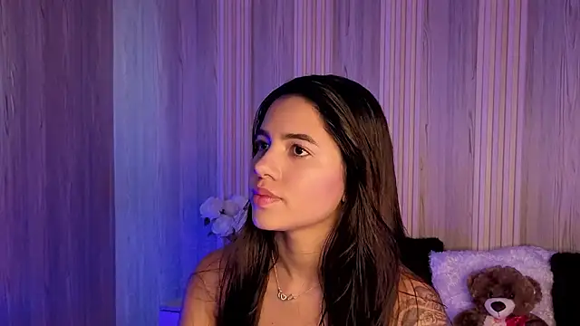 Snapshot of Isabellaa_Rosee chatting on July 16, 2026, 7:42 pm Isabellaa Rosee online show from July 16, 2026, 7:42 pm
