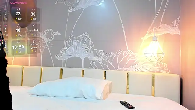 emily cute4u online show from April 11, 2026, 7:45 am