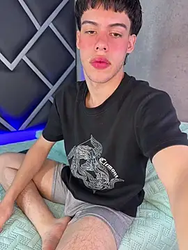 Snapshot of Lucian-greyy chatting on March 4, 2026, 3:56 am Lucian-greyy online show from March 4, 2026, 3:56 am