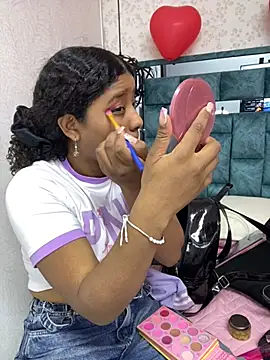 canelaa sweet5 online show from March 3, 2026, 1:45 am