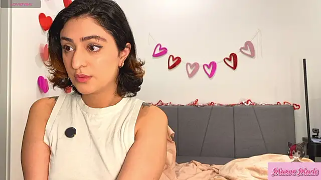 iammaeve online show from February 17, 2026, 1:29 pm