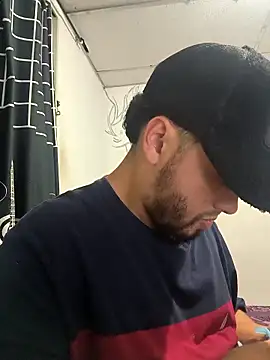 angel leon01 online show from March 21, 2026, 6:18 am