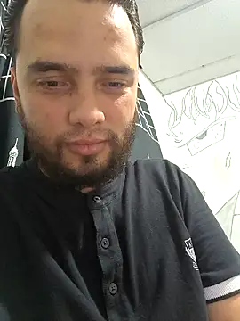 angel leon01 online show from March 25, 2026, 5:46 am