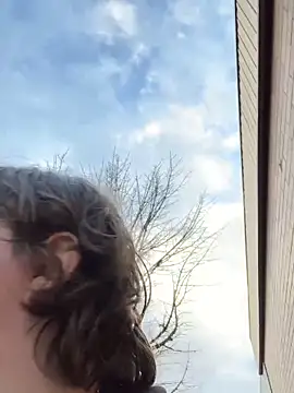 plushietoy online show from March 5, 2026, 1:01 am