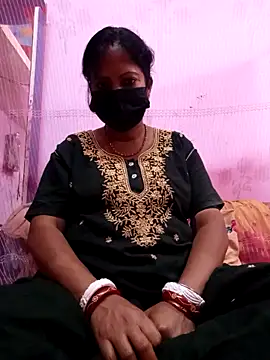 Snapshot of Hot_Rupa5225 chatting on March 28, 2026, 6:07 pm Hot Rupa5225 online show from March 28, 2026, 6:07 pm