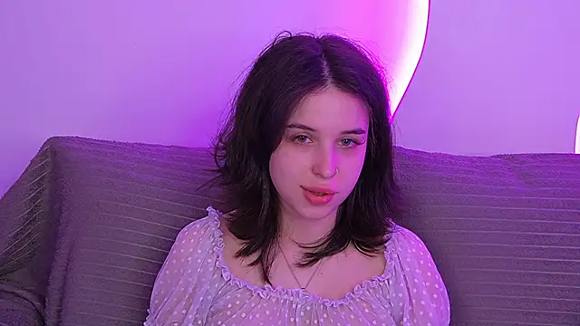 Snapshot of LanaLedger chatting on June 20, 2026, 11:02 am LanaLedger online show from June 20, 2026, 11:02 am