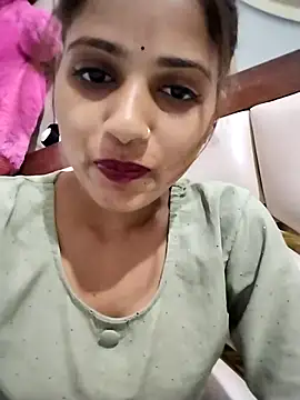 samayra1144 online show from April 19, 2026, 2:49 pm