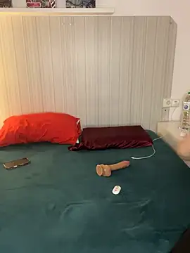 YourFavouriteTwink online show from March 2, 2026, 8:37 pm