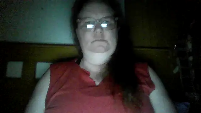 naughty queen1 online show from April 25, 2026, 9:56 am