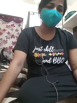 Snapshot of Tamil_Luckly_girl chatting on May 23, 2026, 12:20 pm Tamil Luckly girl online show from May 23, 2026, 12:20 pm