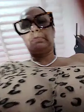 RubyStrome online show from March 26, 2026, 6:41 am