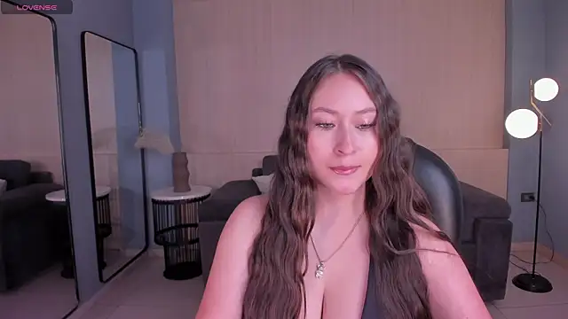 Snapshot of AmyRosse_X chatting on May 3, 2026, 11:33 pm AmyRosse X online show from May 3, 2026, 11:33 pm