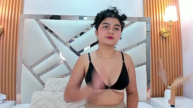  Curly Beauty online show from February 17, 2026, 4:24 pm