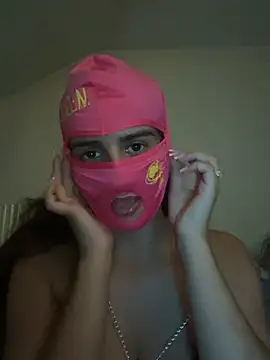 Snapshot of Esmeralda972 chatting on July 23, 2026, 7:01 pm Esmeralda972 online show from July 23, 2026, 7:01 pm
