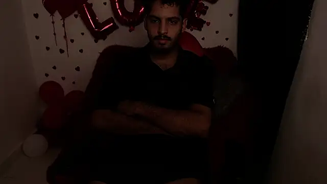 mister fox723 online show from February 18, 2026, 5:14 am