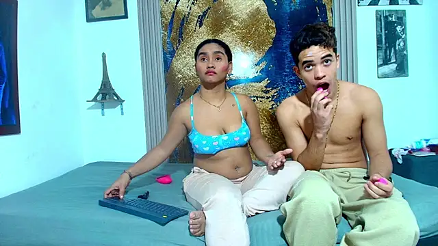 raven robin  online show from April 11, 2026, 3:22 am