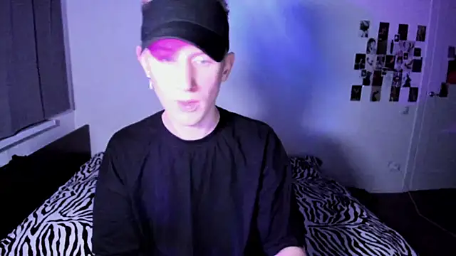 Snapshot of vence_dor chatting on February 18, 2026, 6:59 pm vence dor online show from February 18, 2026, 6:59 pm