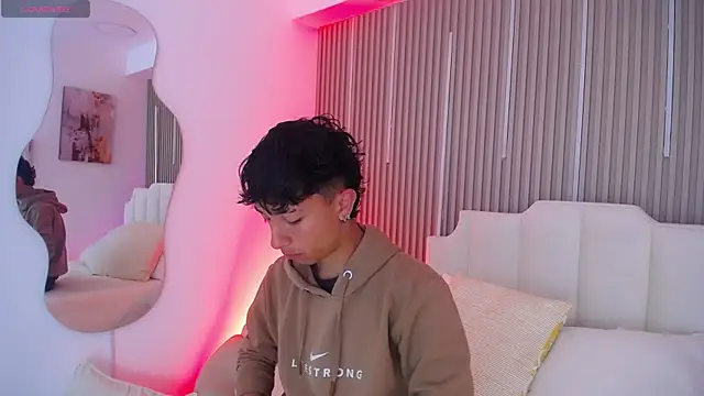 Aiden Rivers  online show from March 24, 2026, 12:43 pm