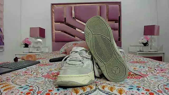 Chanelwill online show from April 7, 2026, 12:38 pm