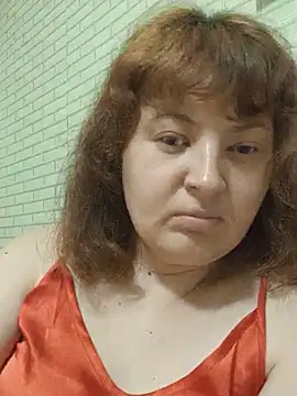 NataliKuper online show from June 26, 2026, 7:18 pm