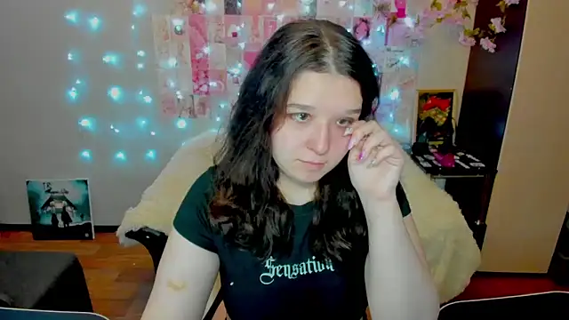 Snapshot of Kate_Acid chatting on June 13, 2026, 11:46 pm Kate Acid online show from June 13, 2026, 11:46 pm