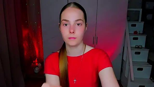 Maddy Wood  online show from May 24, 2026, 4:23 pm